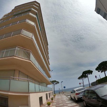 Apartamento A Primera Linea De Mar En Platja D'Aro Esterno foto
